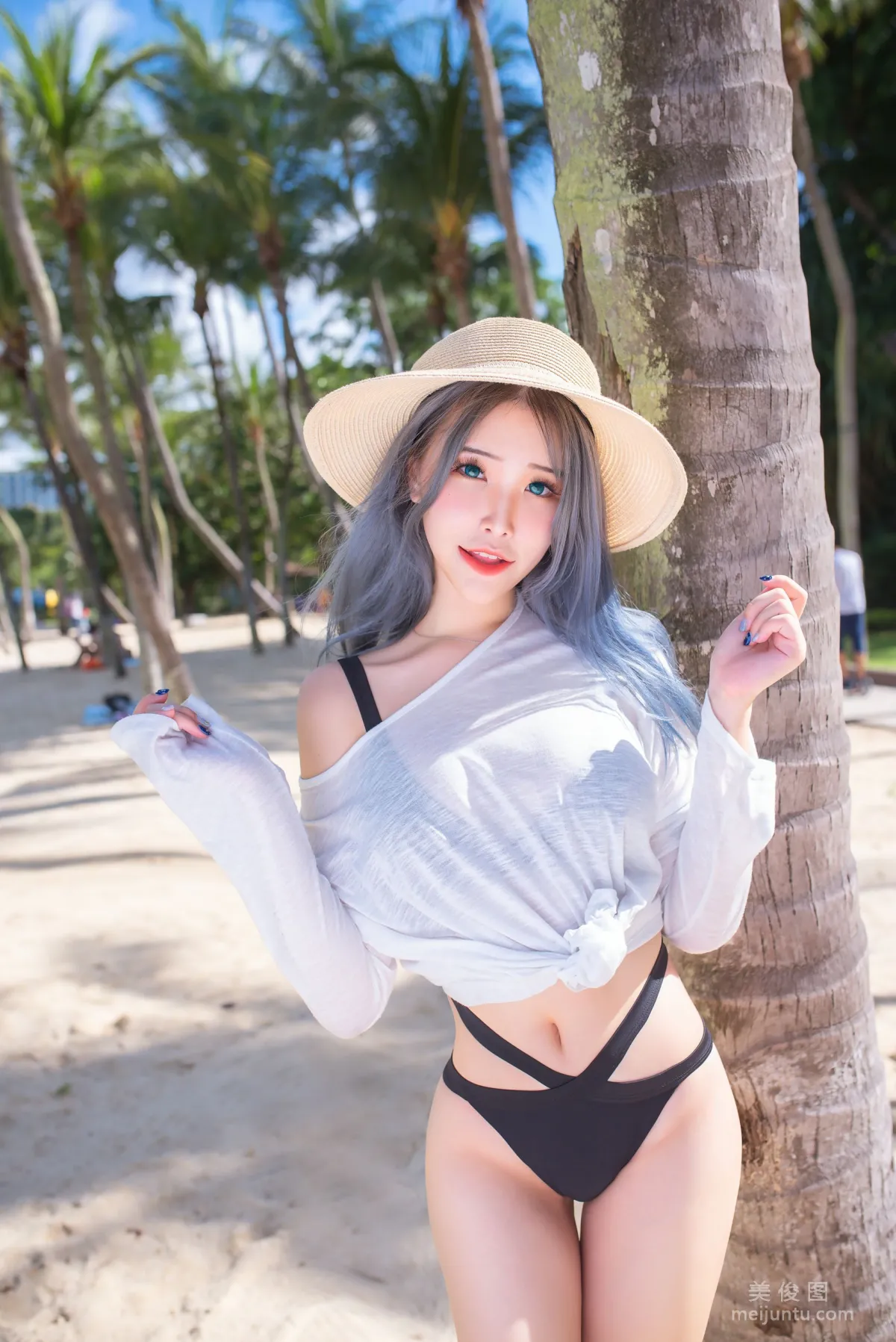 [Web Idols] Plant Lily - Beach lily photo 30