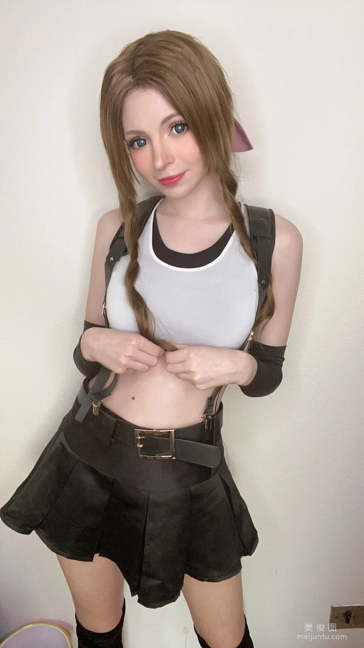 [Web Idols Coser] Peach milky, Aerith Tifa Swap photo 30