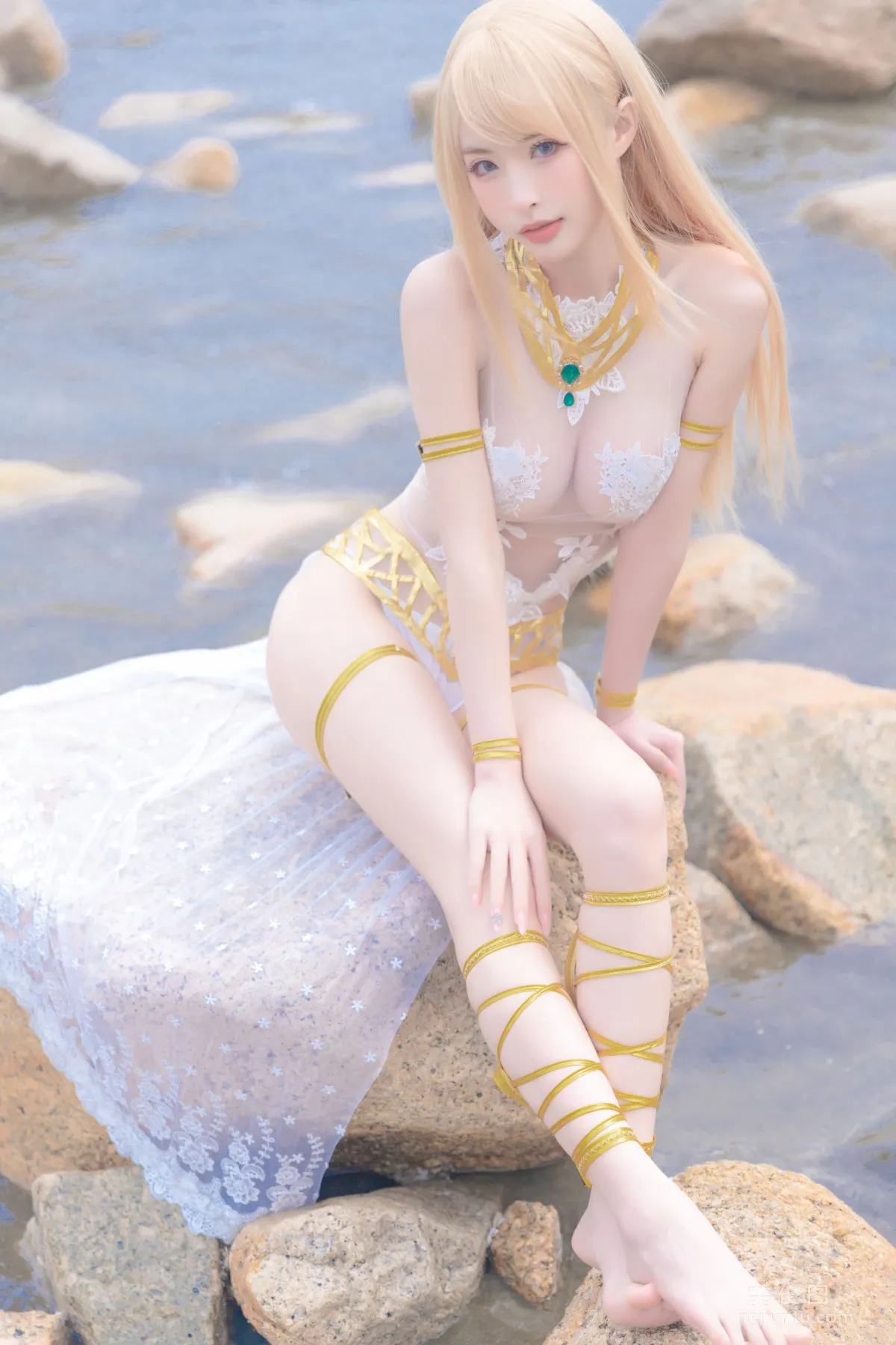[Web Idols] Beauty Qingshui Younai - Marie Rose White Swimsuit photo 19