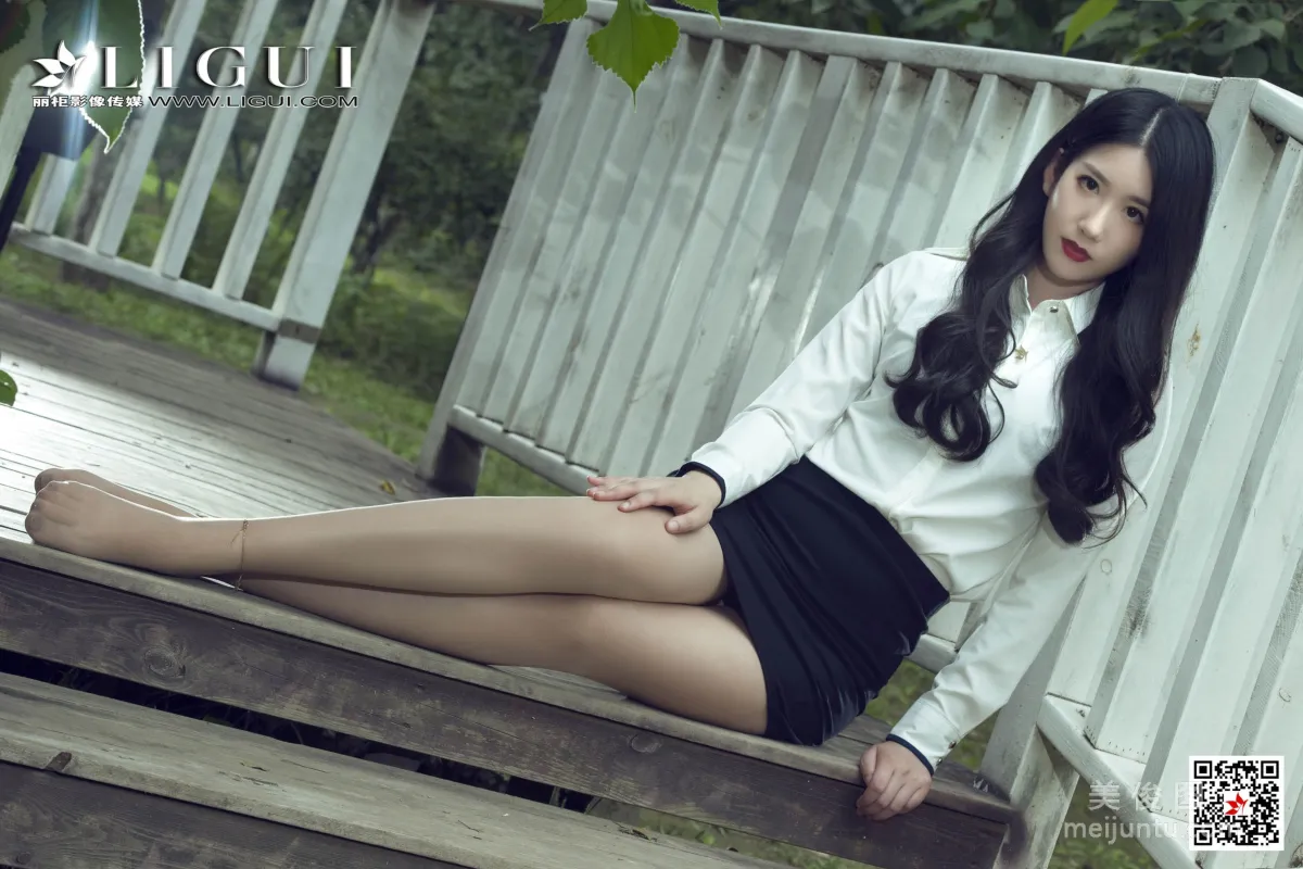 Model 费洛《极品丝袜美腿》 [丽柜Ligui] 写真集9