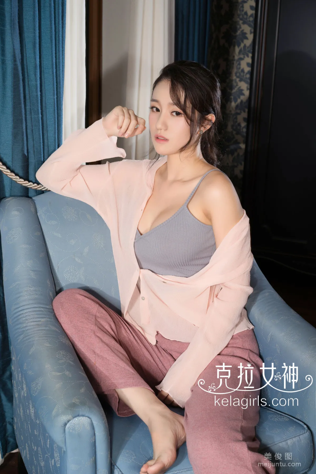 [Kelagirls] Song Dai, Flight Attendant's Daily Life Photo Set photo 11