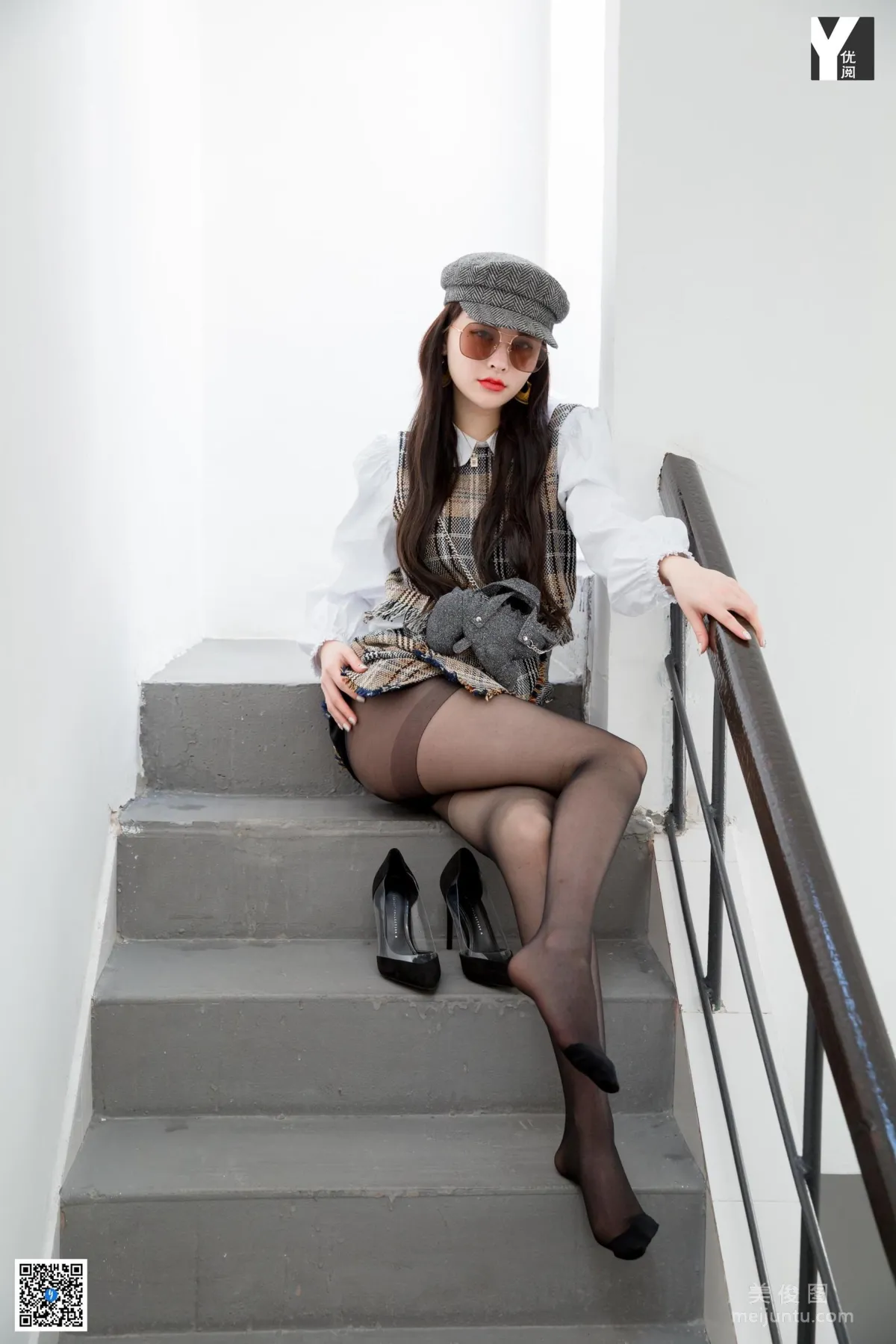 Miao Jie: IESS photo 77