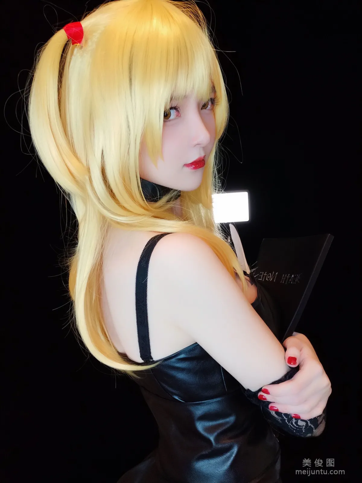 [COS Bonus] Yixiao Yangze, Misa Amane cos photo 19