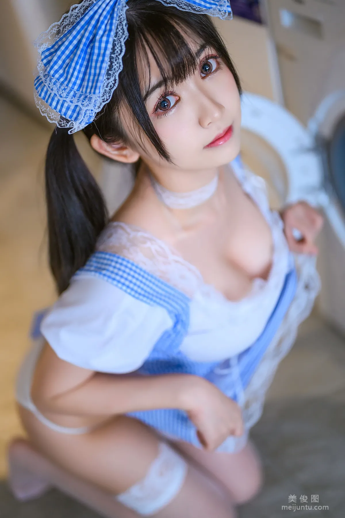 [COS福利] 超人气Coser鳗鱼霏儿 - 蕾丝女仆2