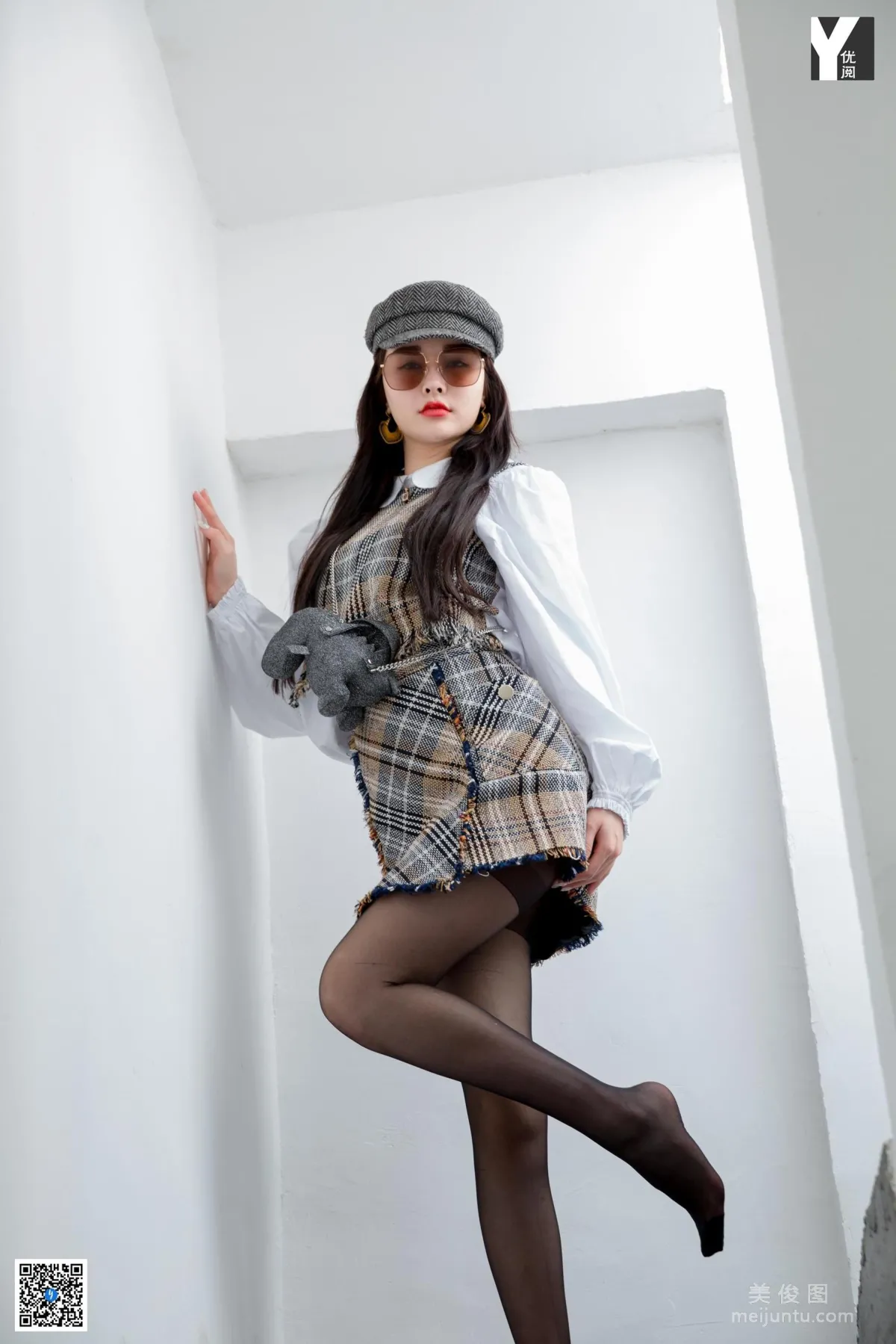 Miao Jie: IESS photo 81
