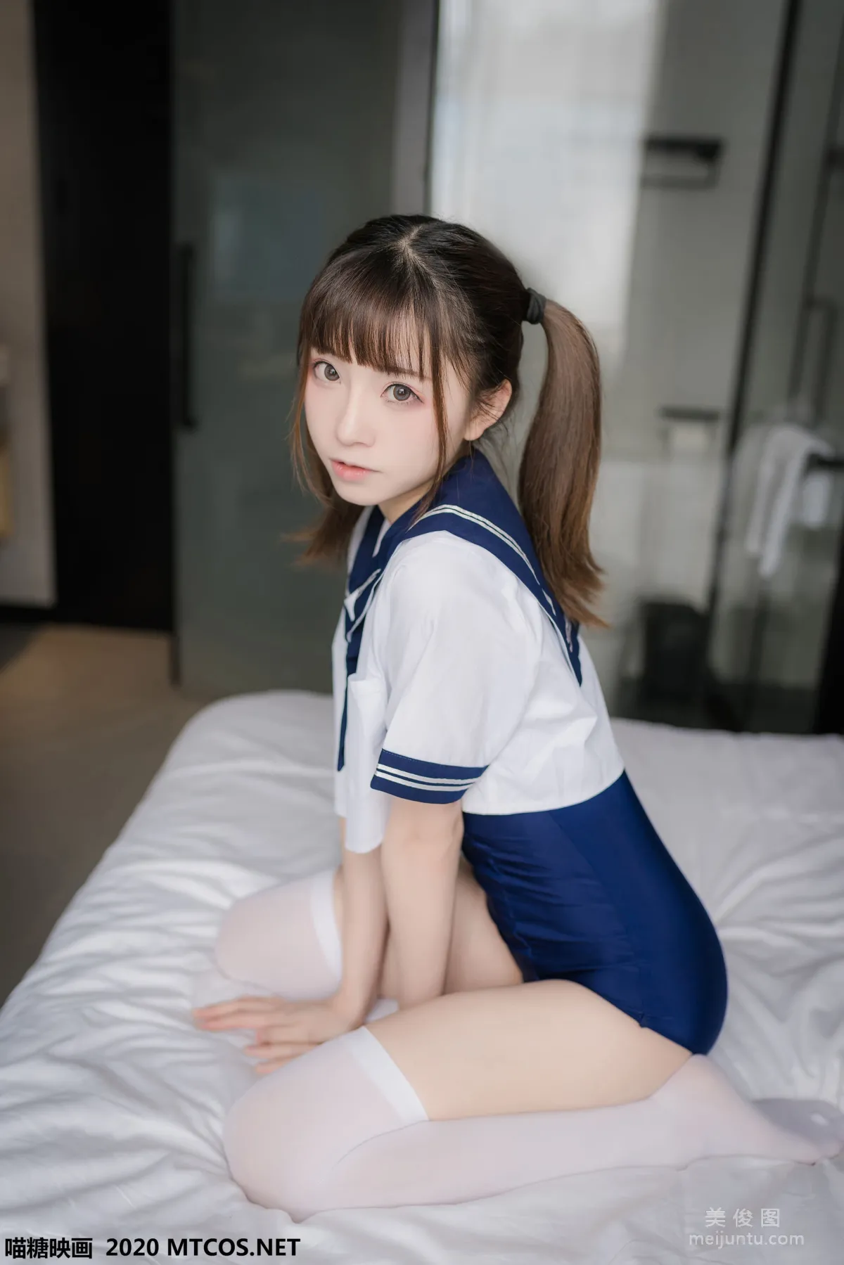 [喵糖映画] JKL.006 《泳装JK制服》 写真集1