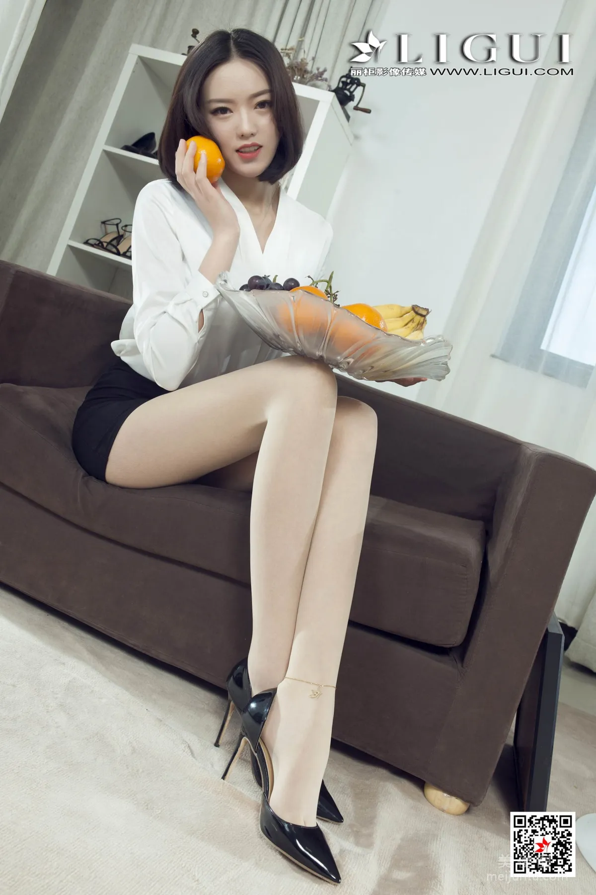 Model 敏兒《肉絲水果絲足》 [麗櫃Ligui] 寫真集 2