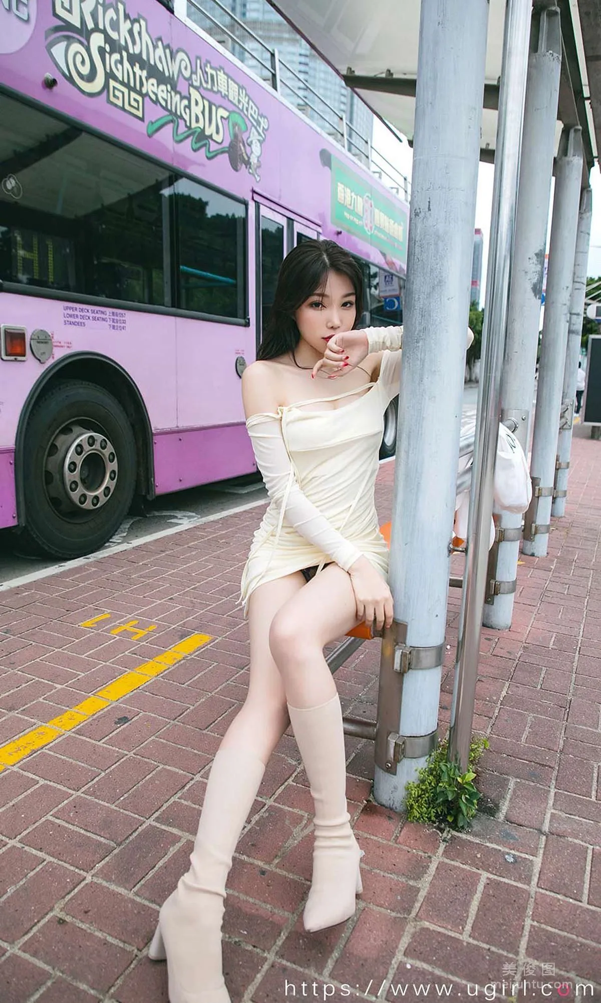 [Ugirls App] No.1792 Zhizhi Booty "Scenery Along the Way" Photo Set photo 20