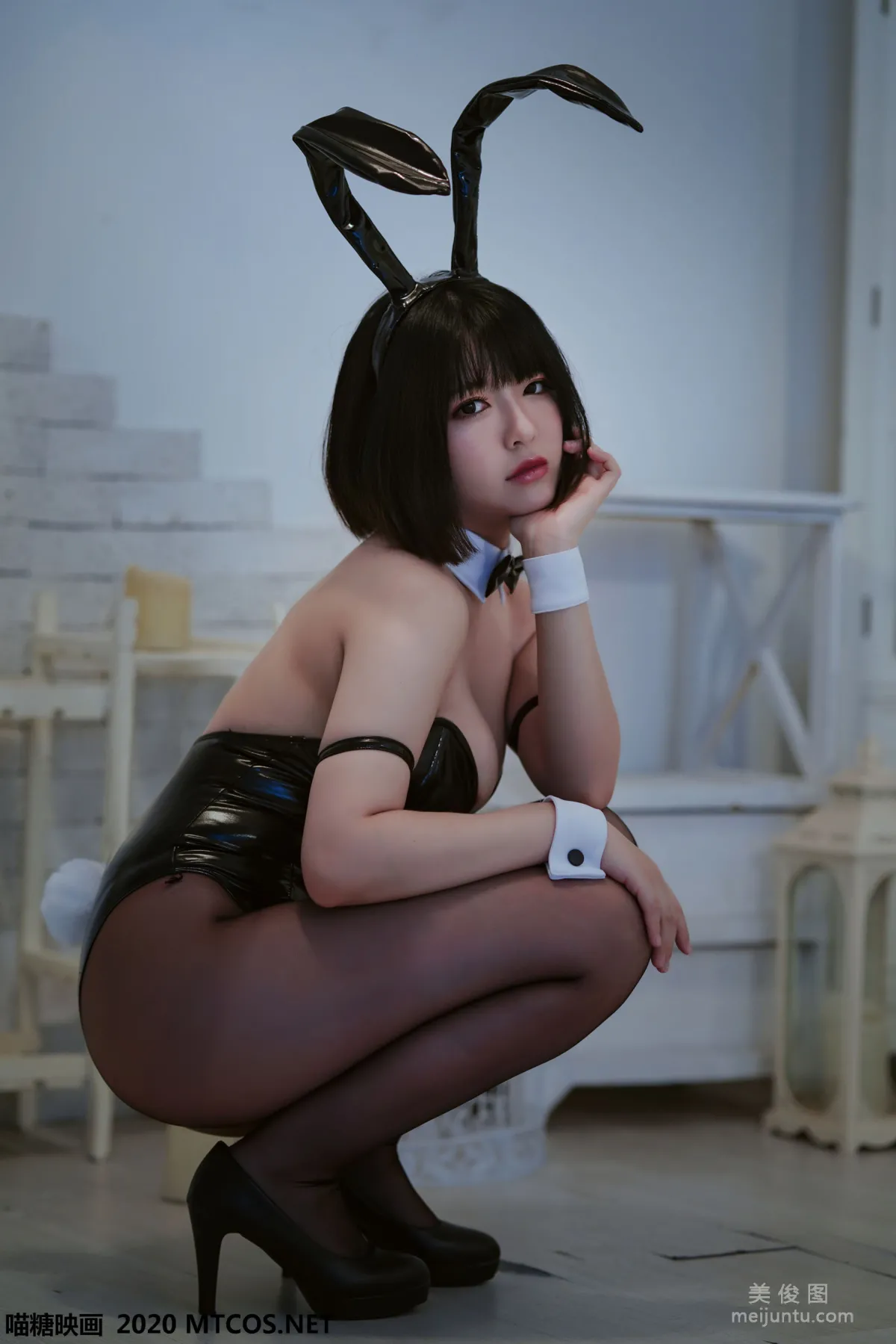 [喵糖映畫] TML.001 半半子《兔女郎》 寫真集 2