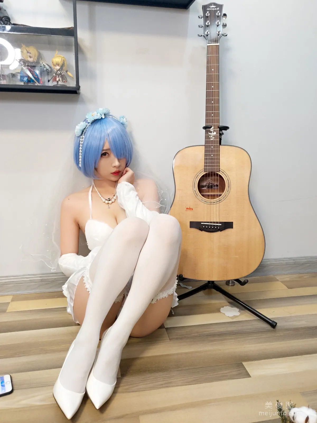 [Cosplay] Web Idols Douyu Streamer Xiaonv Wulu Na - Rem Wedding Dress photo 16