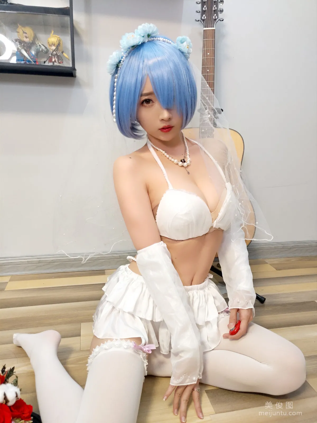 [Cosplay] Web Idols Douyu Streamer Xiaonv Wulu Na - Rem Wedding Dress photo 3