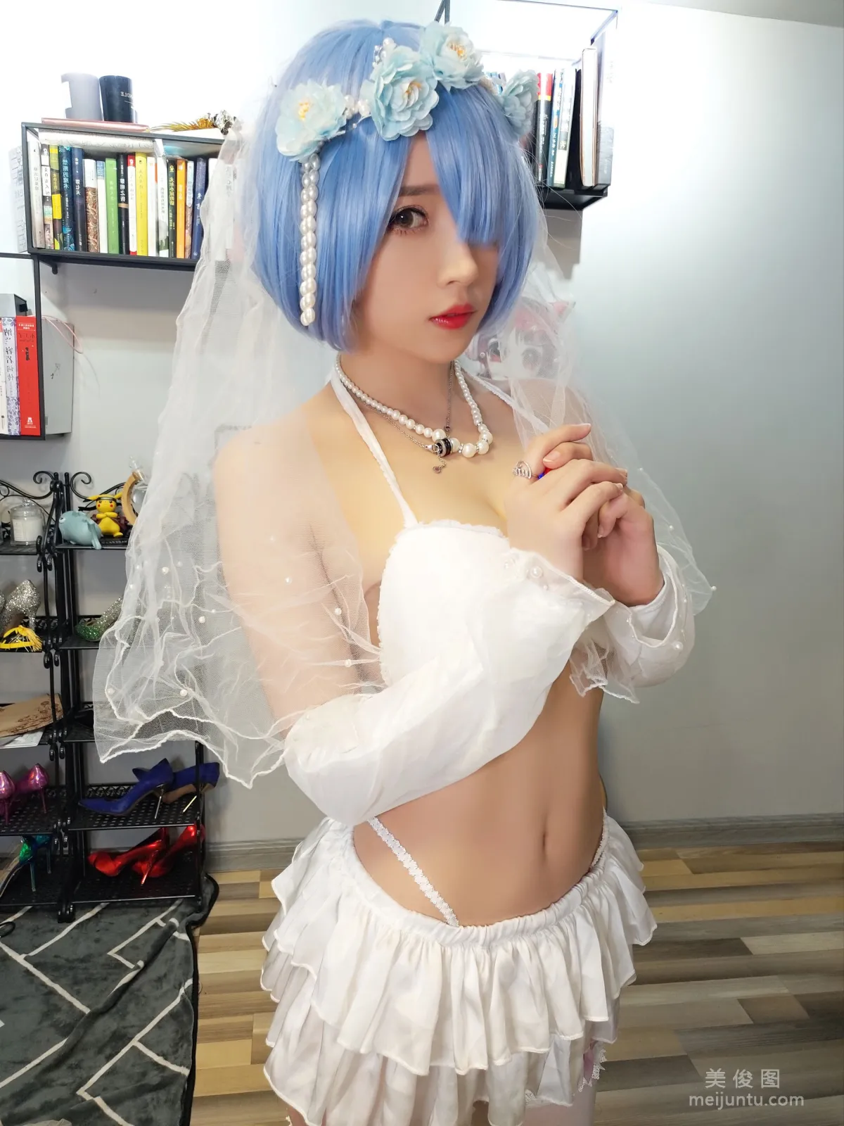 [Cosplay] Web Idols Douyu Streamer Xiaonv Wulu Na - Rem Wedding Dress photo 29