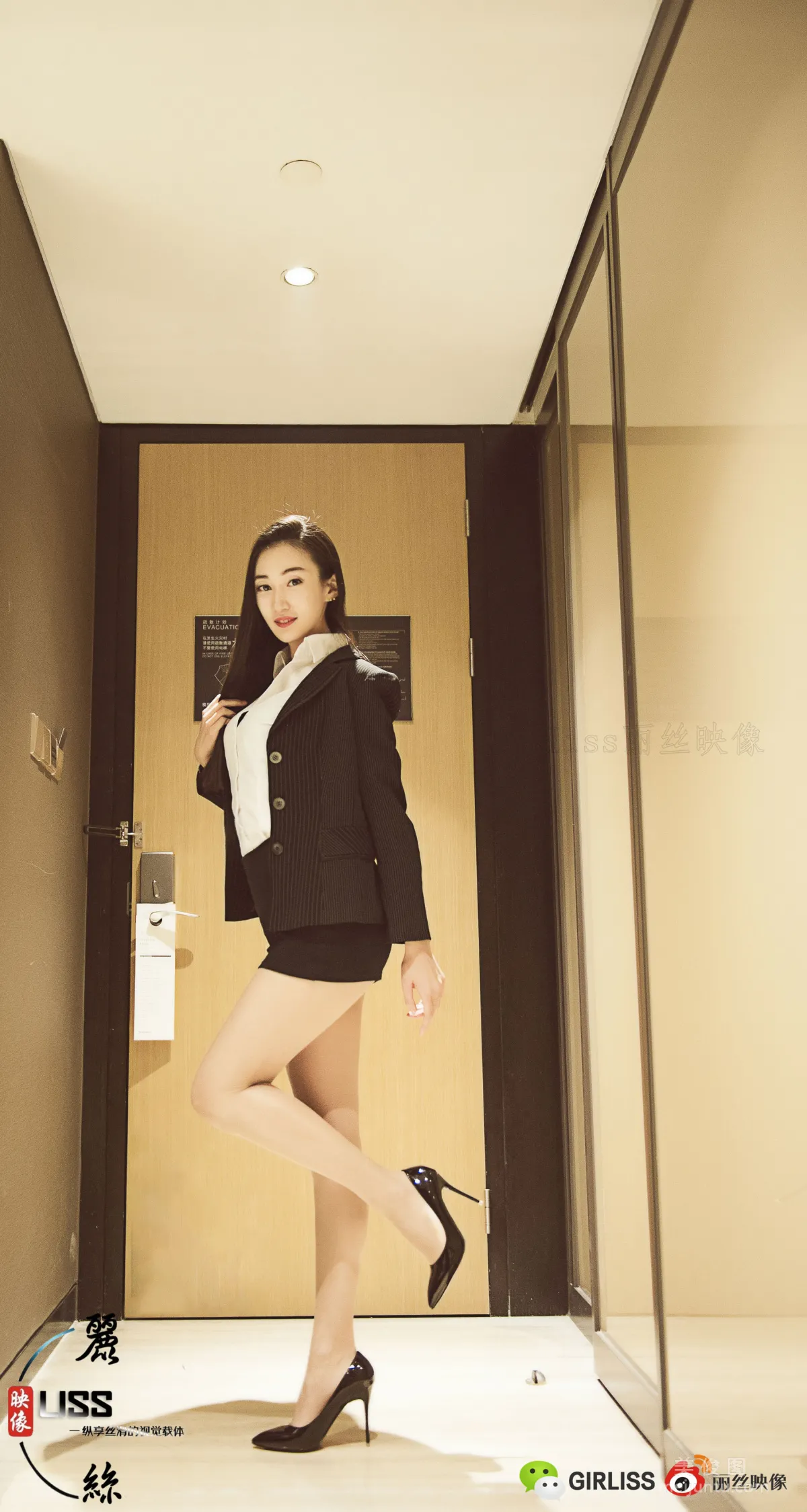[丽丝映像GIRLISS] 《碟中谍SSS计划》 写真集5
