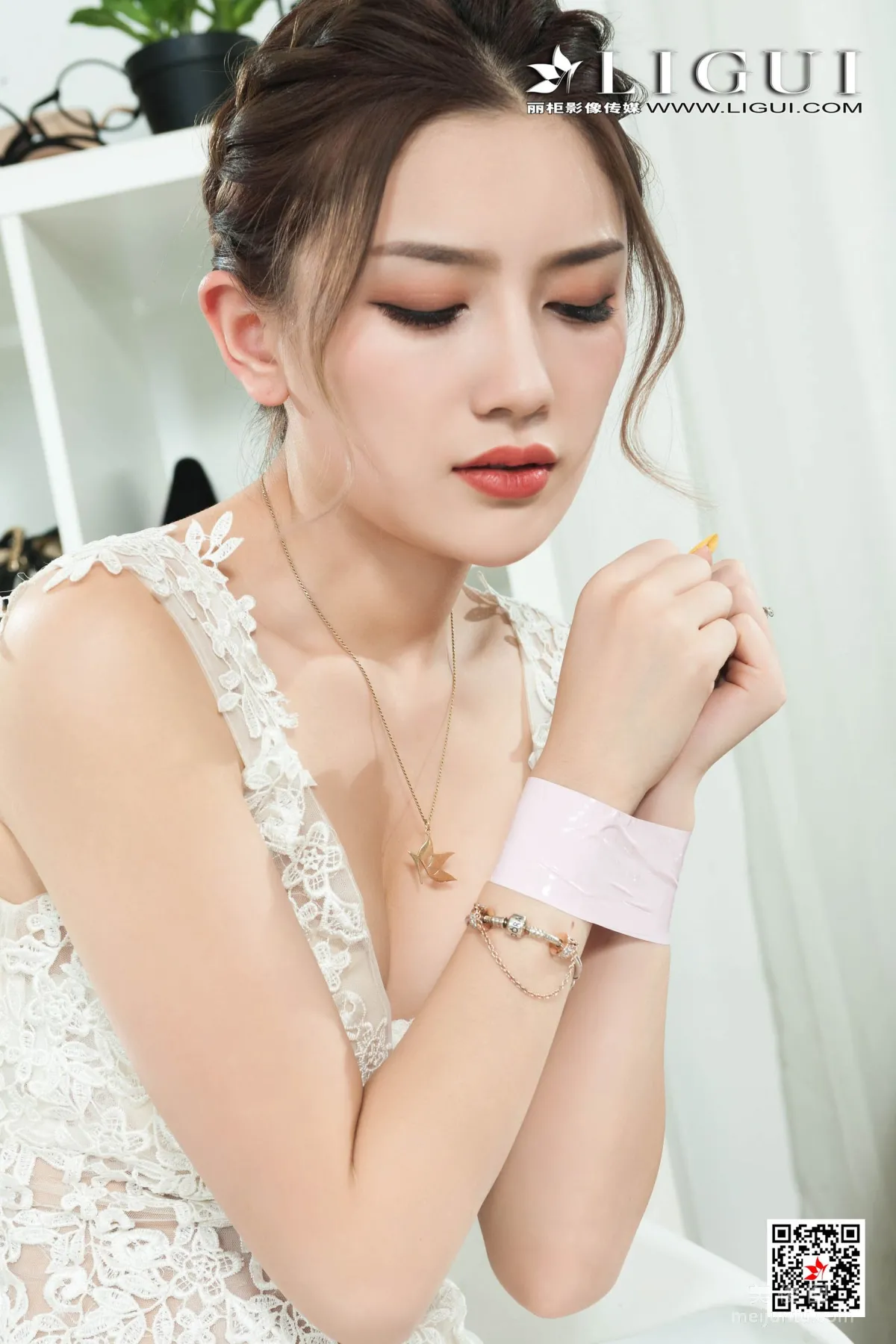 Model 甜甜《白丝婚纱美束》 [丽柜Ligui] 写真集7