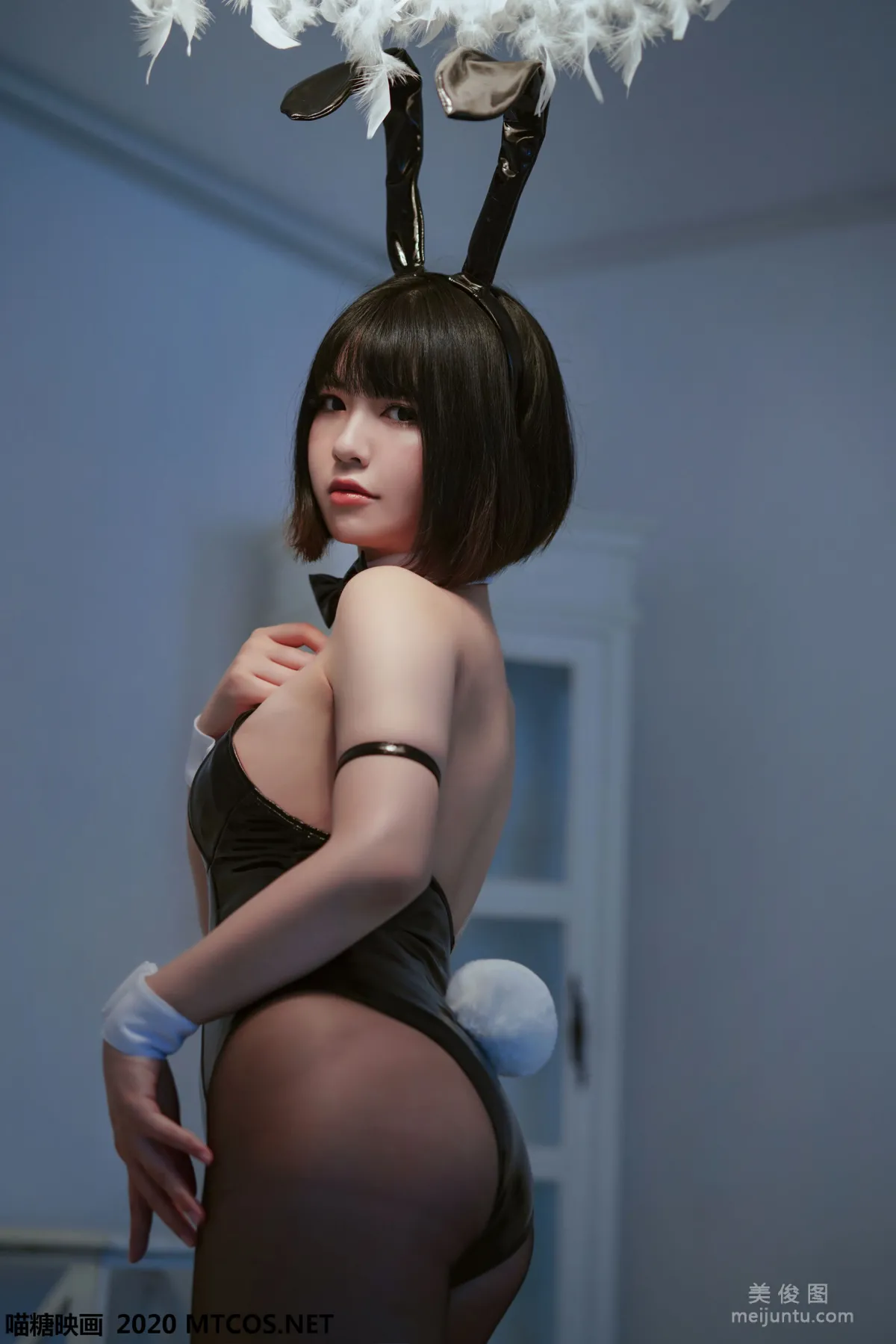 [喵糖映畫] TML.001 半半子《兔女郎》 寫真集 9