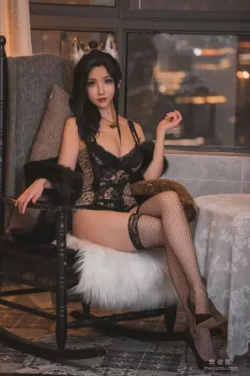[COS寫真] rioko涼涼子 - 豹子女士的秘密約會