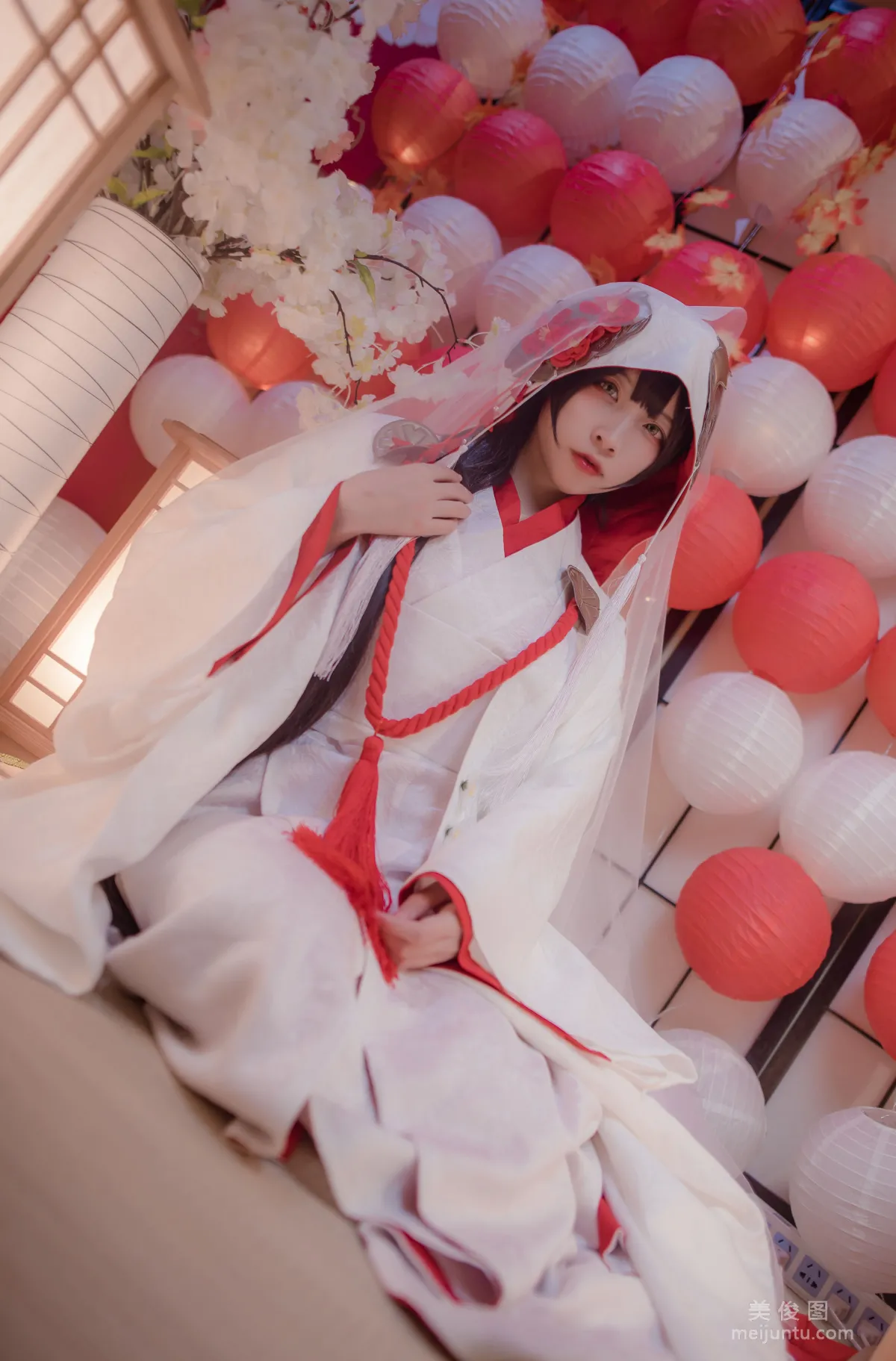 Erzuo Nisa: Web Idols photo 12