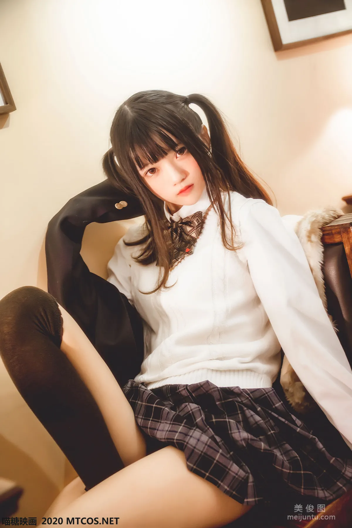 [喵糖映画] JKL.004 《学妹JK制服》 写真集11