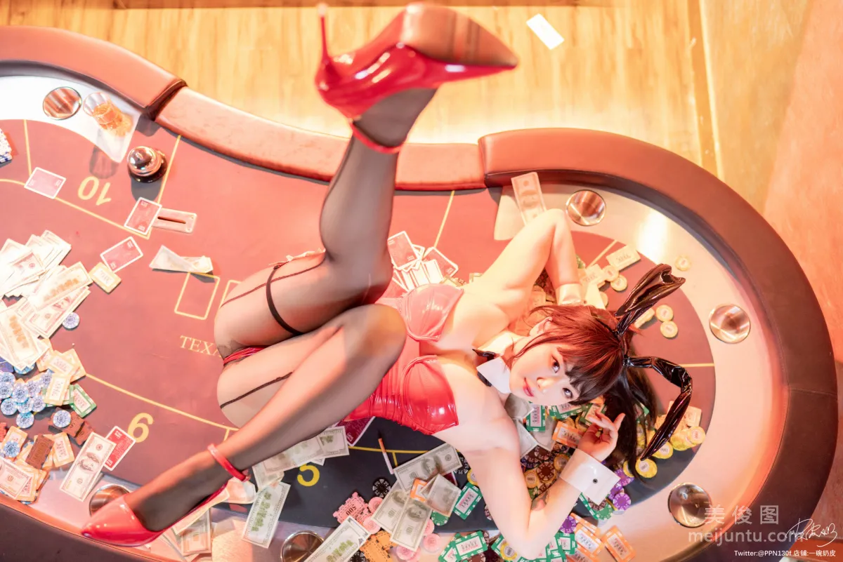 [COS] Pipi Naike Keai Lela, New Year Bunny Girl photo 44
