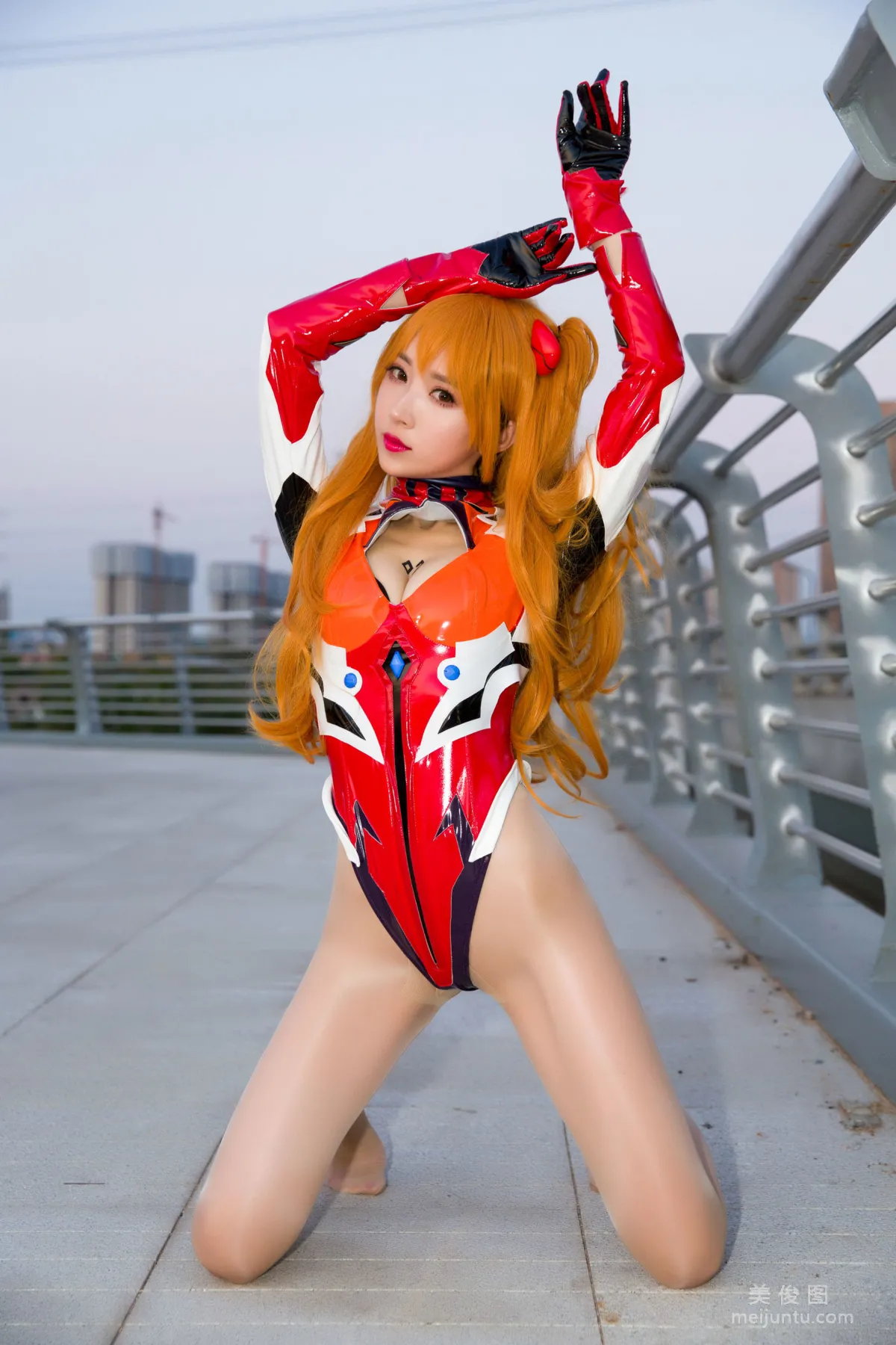 [Cosplay] Douyu Streamer Little Witch Luna, Azur Lane Glossy Version photo 16