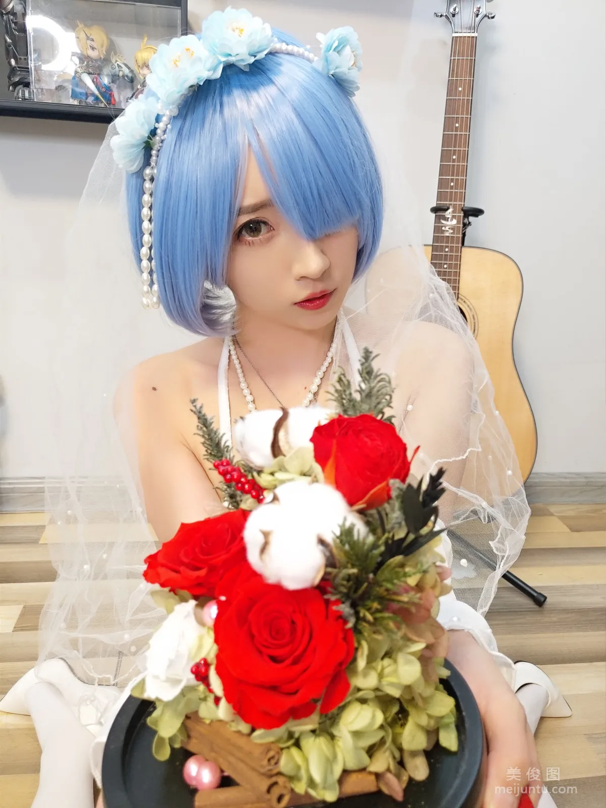 [Cosplay] Web Idols Douyu Streamer Xiaonv Wulu Na - Rem Wedding Dress photo 25