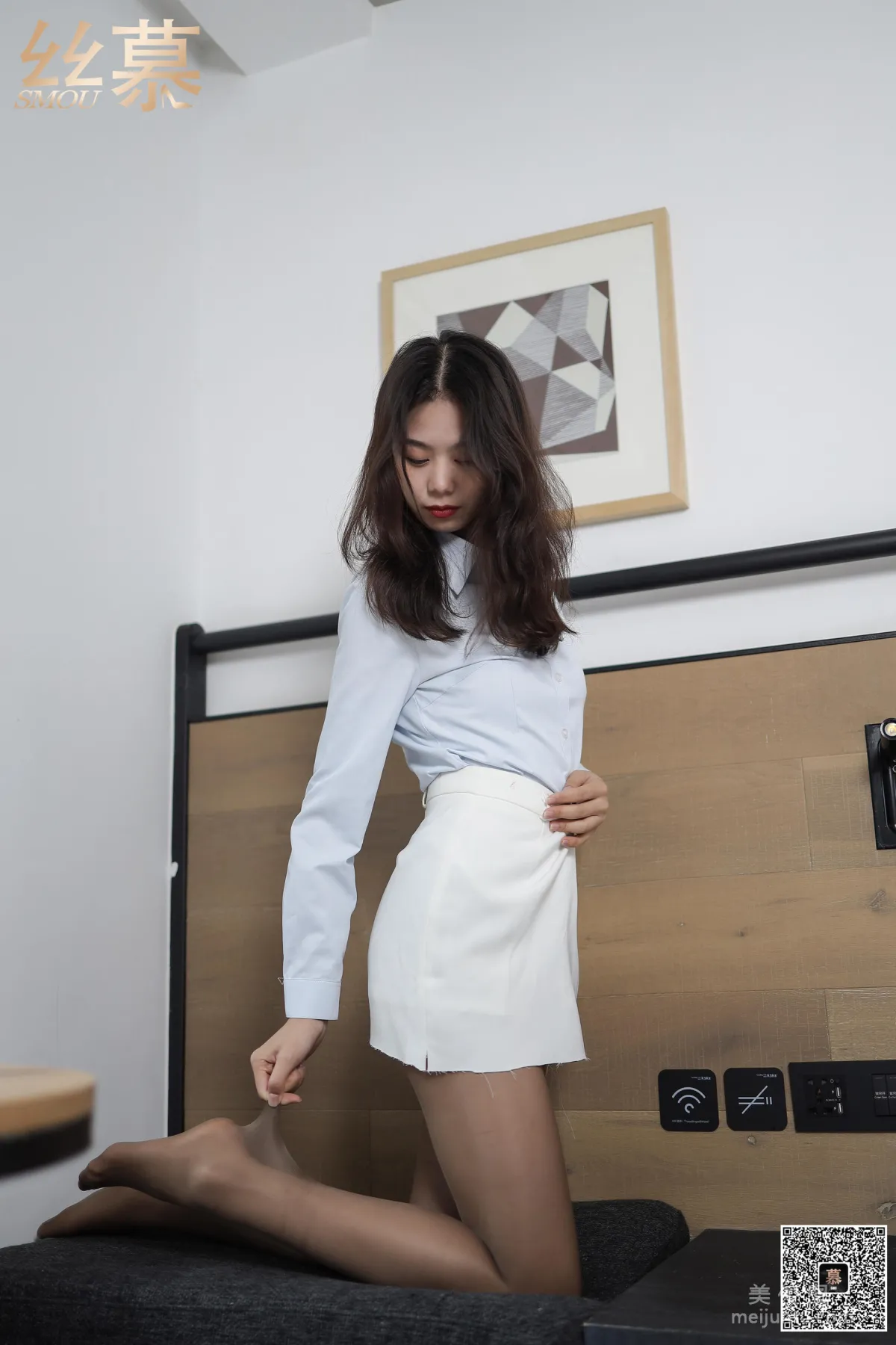 [SiMu] TX073 Zhi Zhi White-Collar Coffee Silk Stockings and Beautiful Legs Photos photo 19
