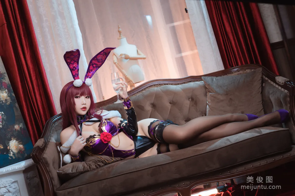 Cute Popular Coser Mianbing Xianer - Scathach Bunny Girl photo 8