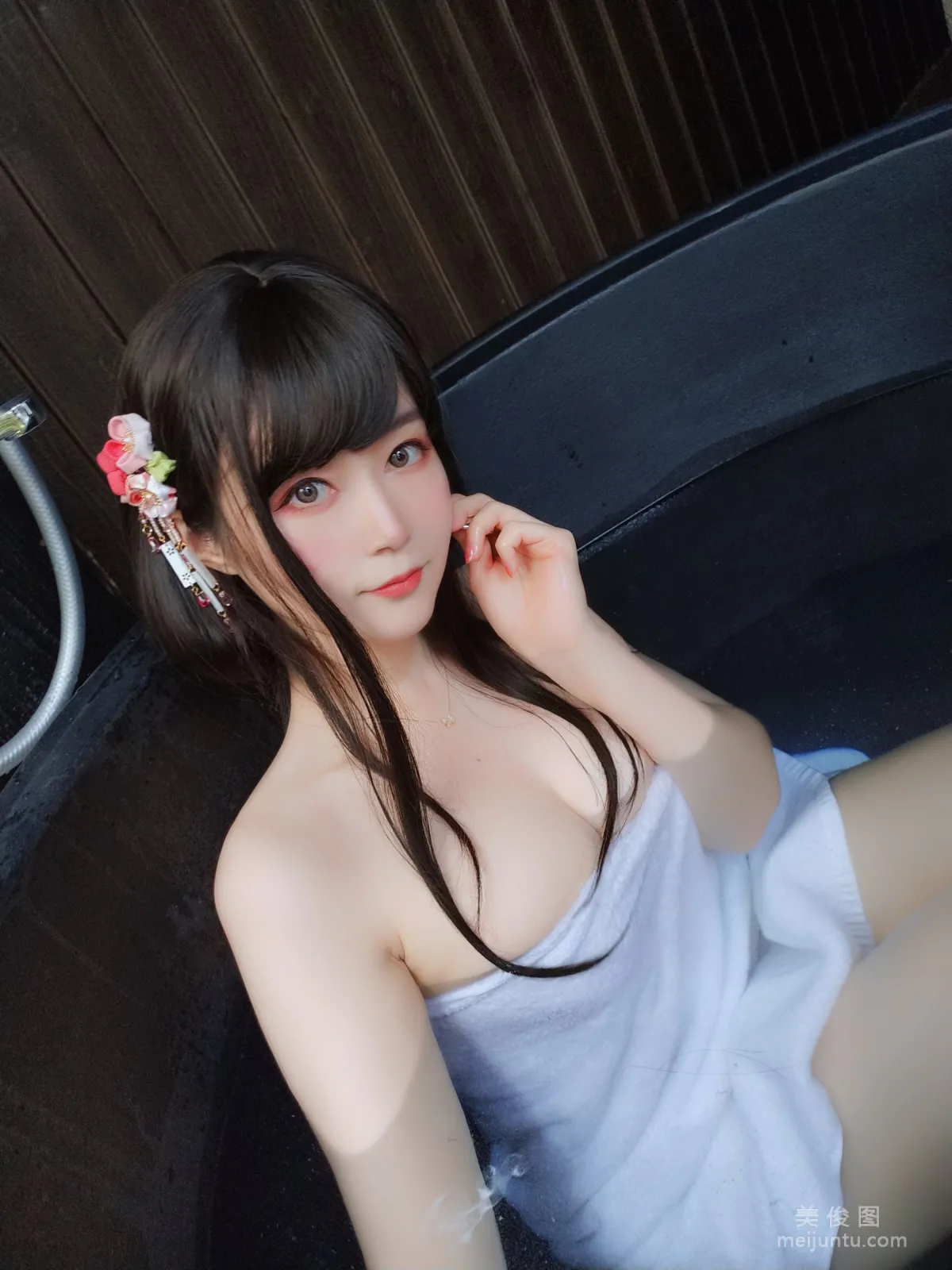 Baiyin 81: Web Idols photo 136