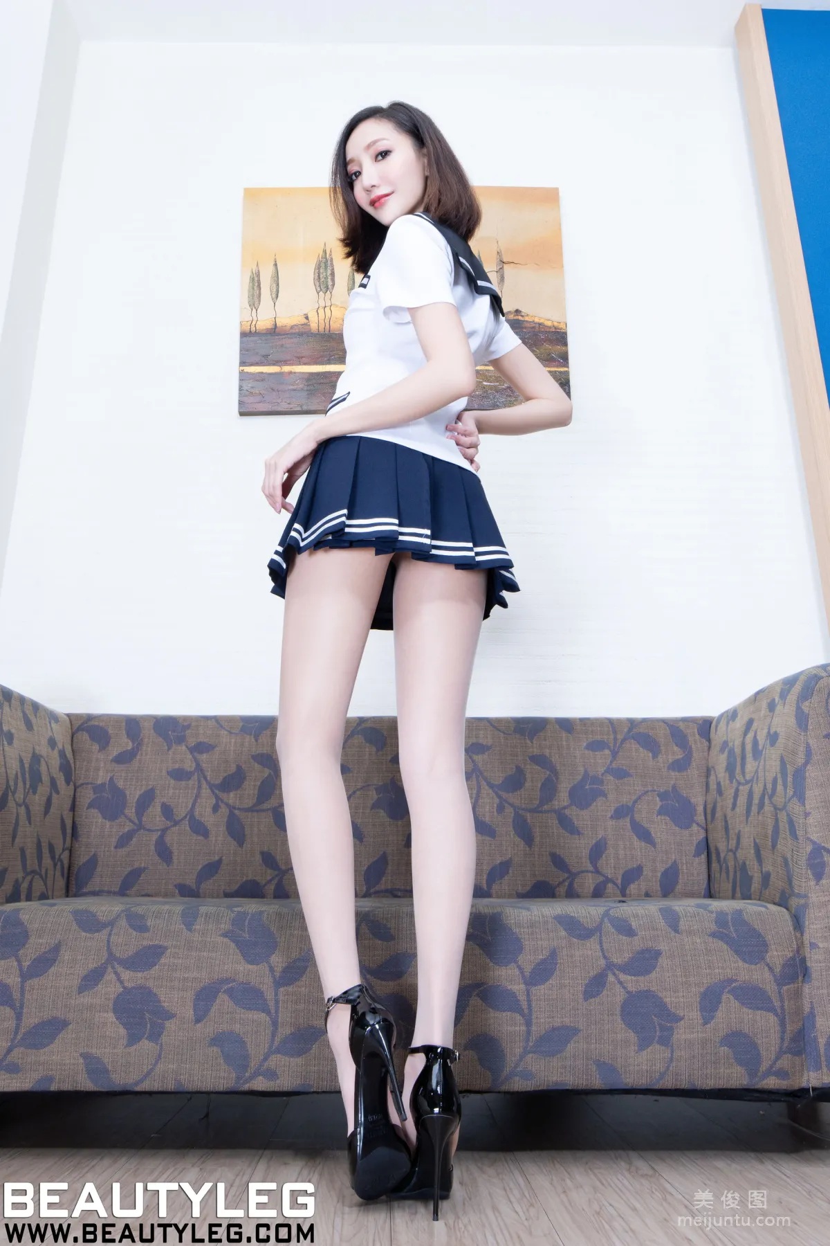 [Beautyleg] No.2051 腿模Tina 丝袜美腿写真7