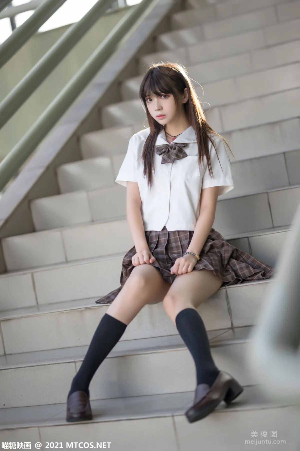 [喵糖映画] VOL.375 忧郁少女 写真套图3