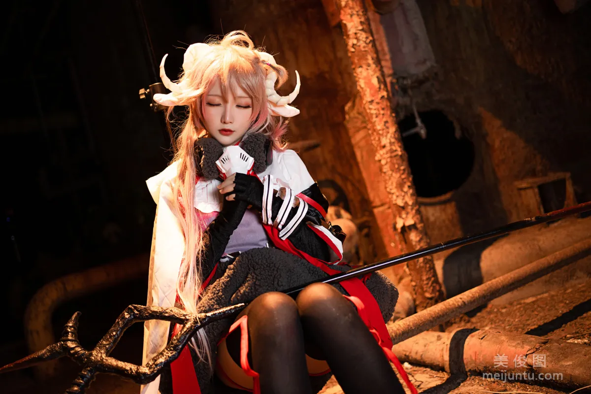 [Cosplay Photo Set] Xingzhi Chichi, Arknights Eyjafjalla photo 9