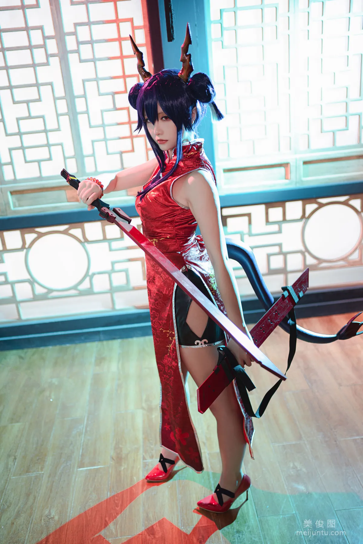 [Cosplay Photos] Xingzhi Chichi, Arknights Chen photo 20