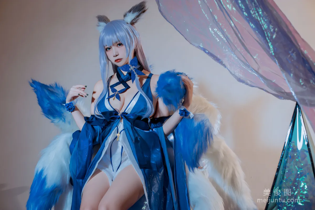 Erzuo Nisa: Web Idols photo 8