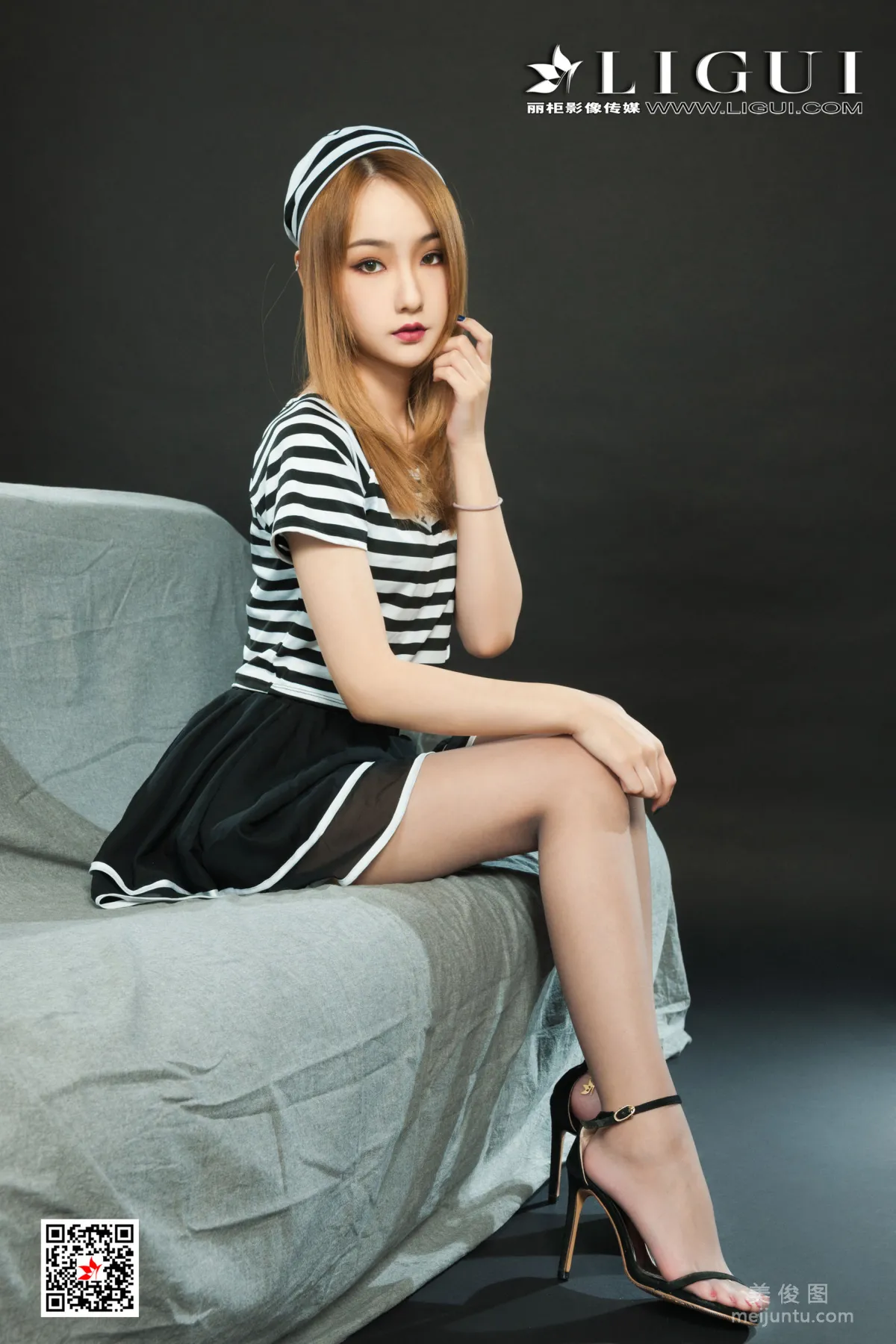 [丽柜美束Ligui]  蕊蕊 《囚女柔情》 丝足写真2
