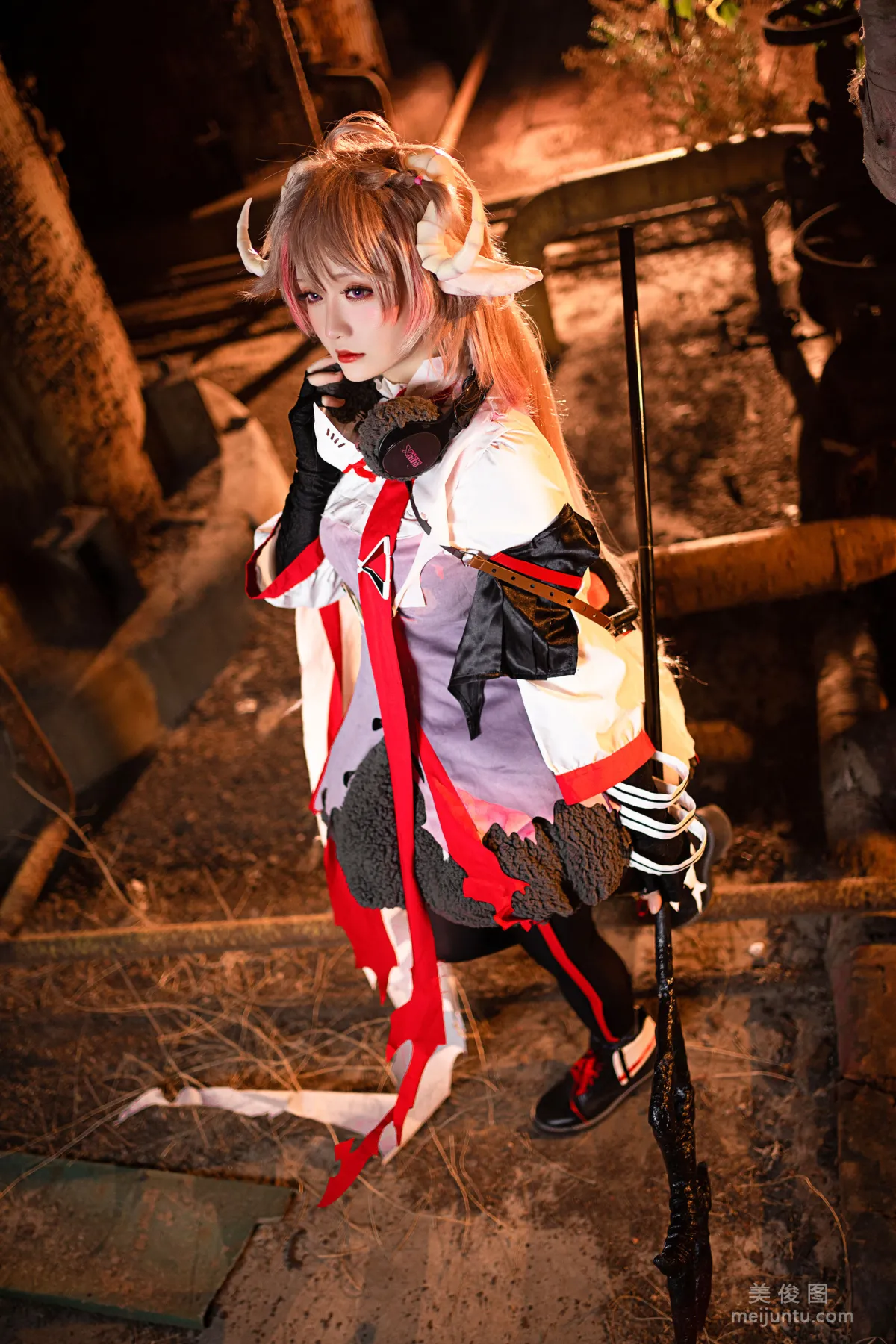 [Cosplay Photo Set] Xingzhi Chichi, Arknights Eyjafjalla photo 3