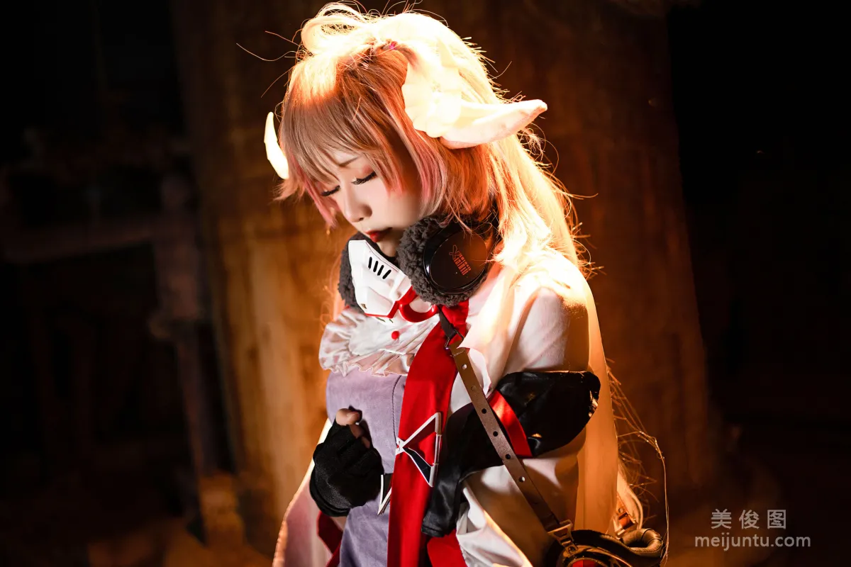 [Cosplay Photo Set] Xingzhi Chichi, Arknights Eyjafjalla photo 11