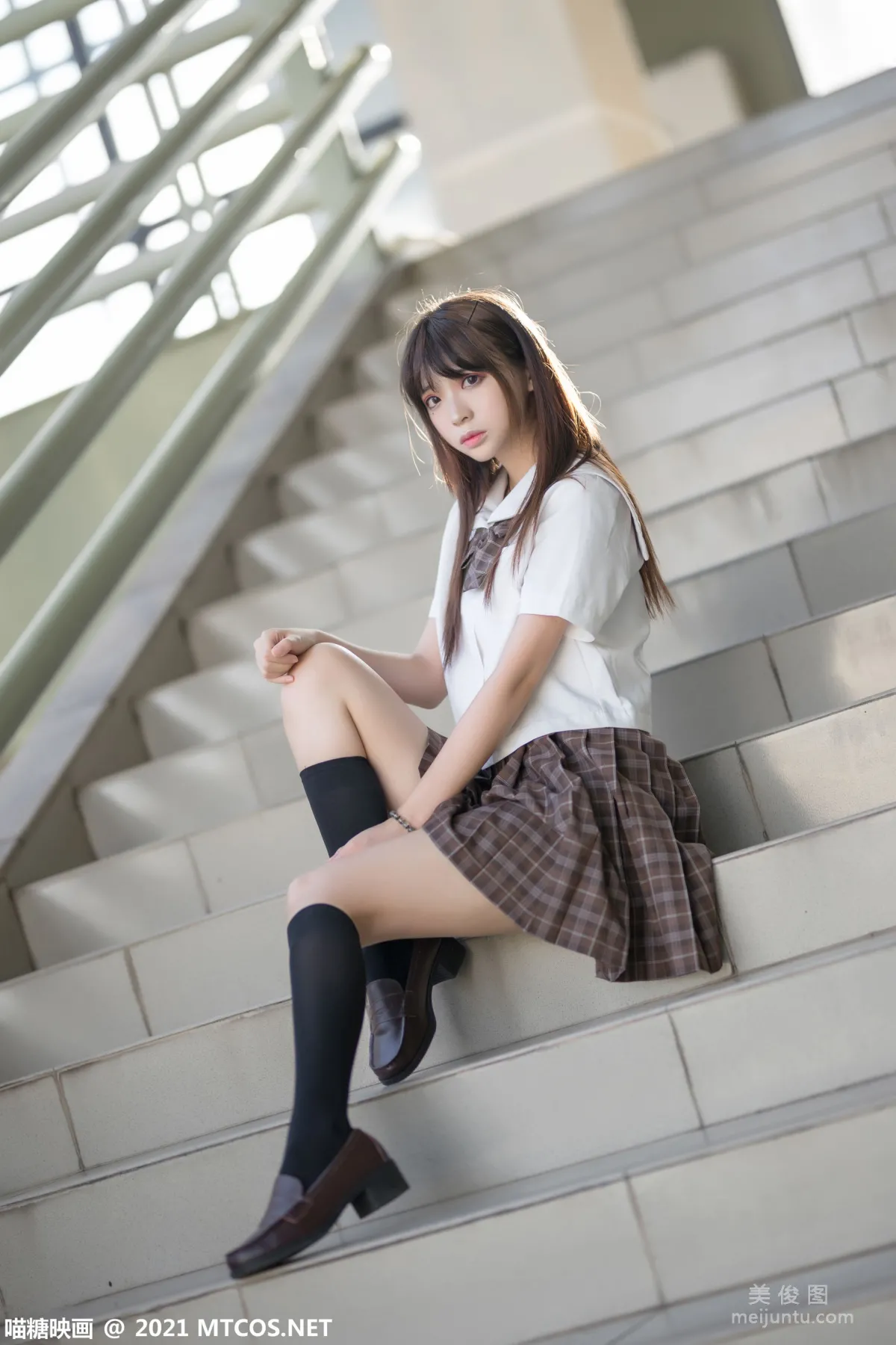 [喵糖映画] VOL.375 忧郁少女 写真套图4