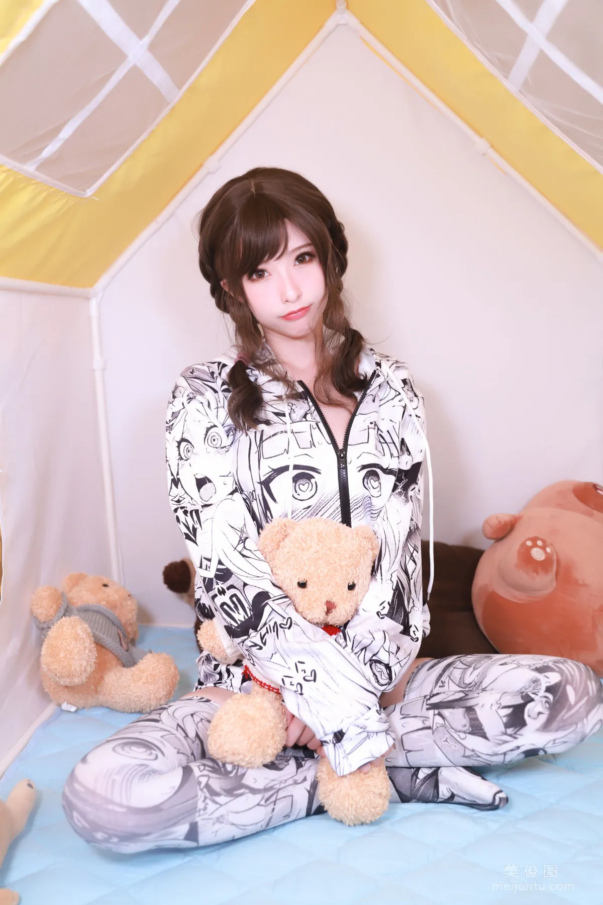 Qingshui Younai: Web Idols photo 3