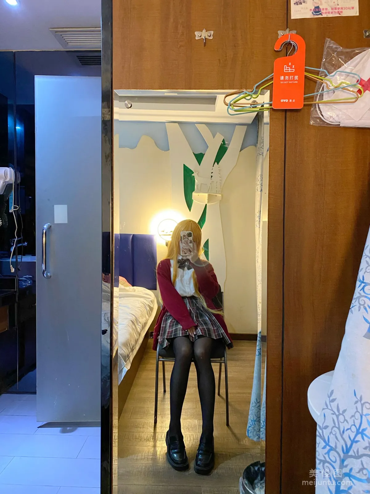 [COS] Yuyuan Youzi SJ - Blonde Delinquent JK photo 1