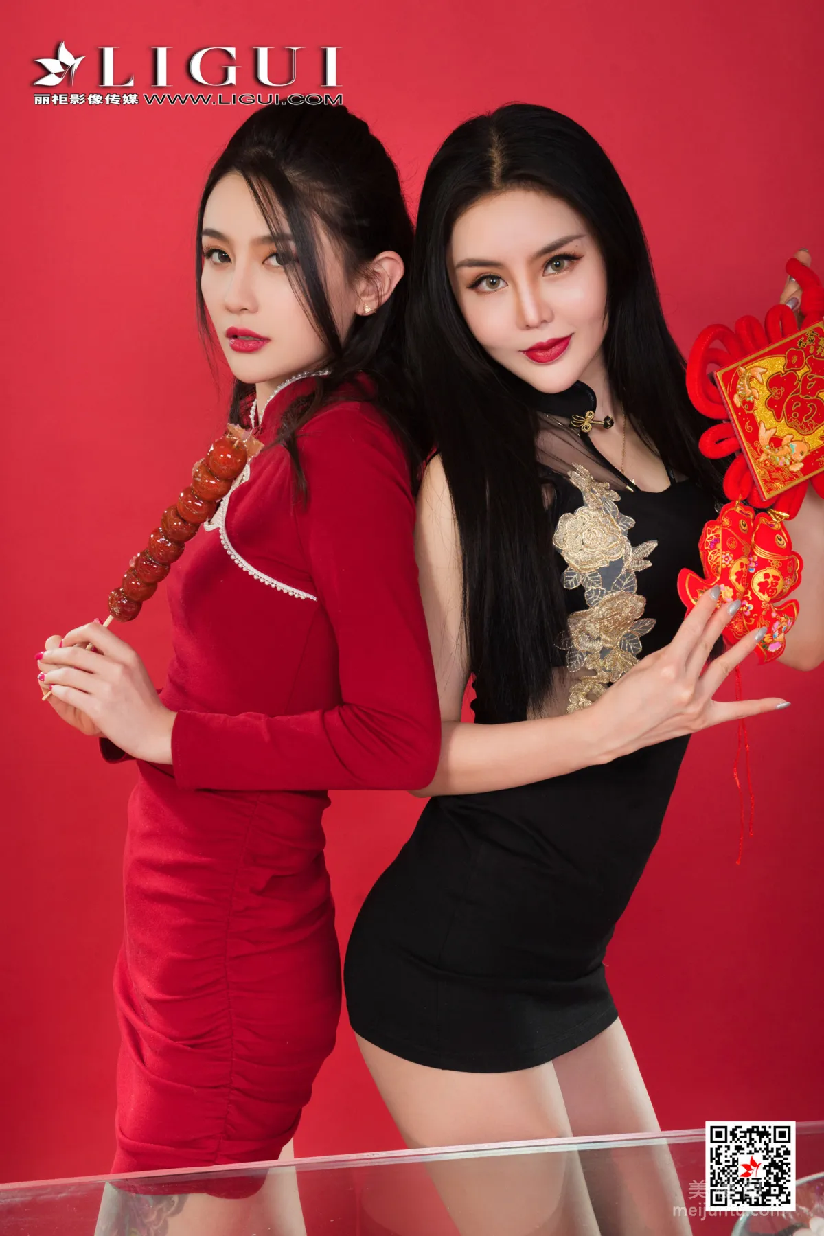 [麗櫃Ligui] 甜甜&amp;涼兒 《雙生花-欲餃迎春》 絲足寫真 3