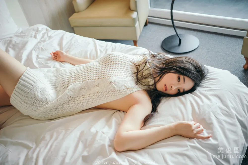[ARTGRAVIA] VOL.106 Bambi - 性感毛衣+女仆睡衣28