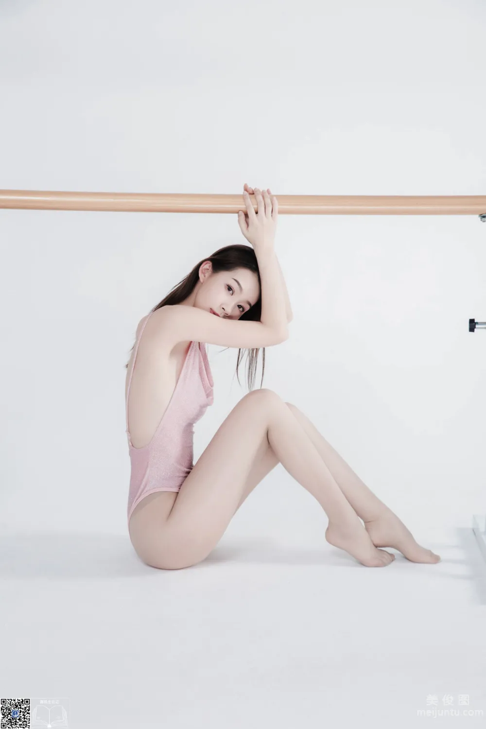 [GALLI] Dancer's Diary - 004 Tui Tui Photo Set photo 20