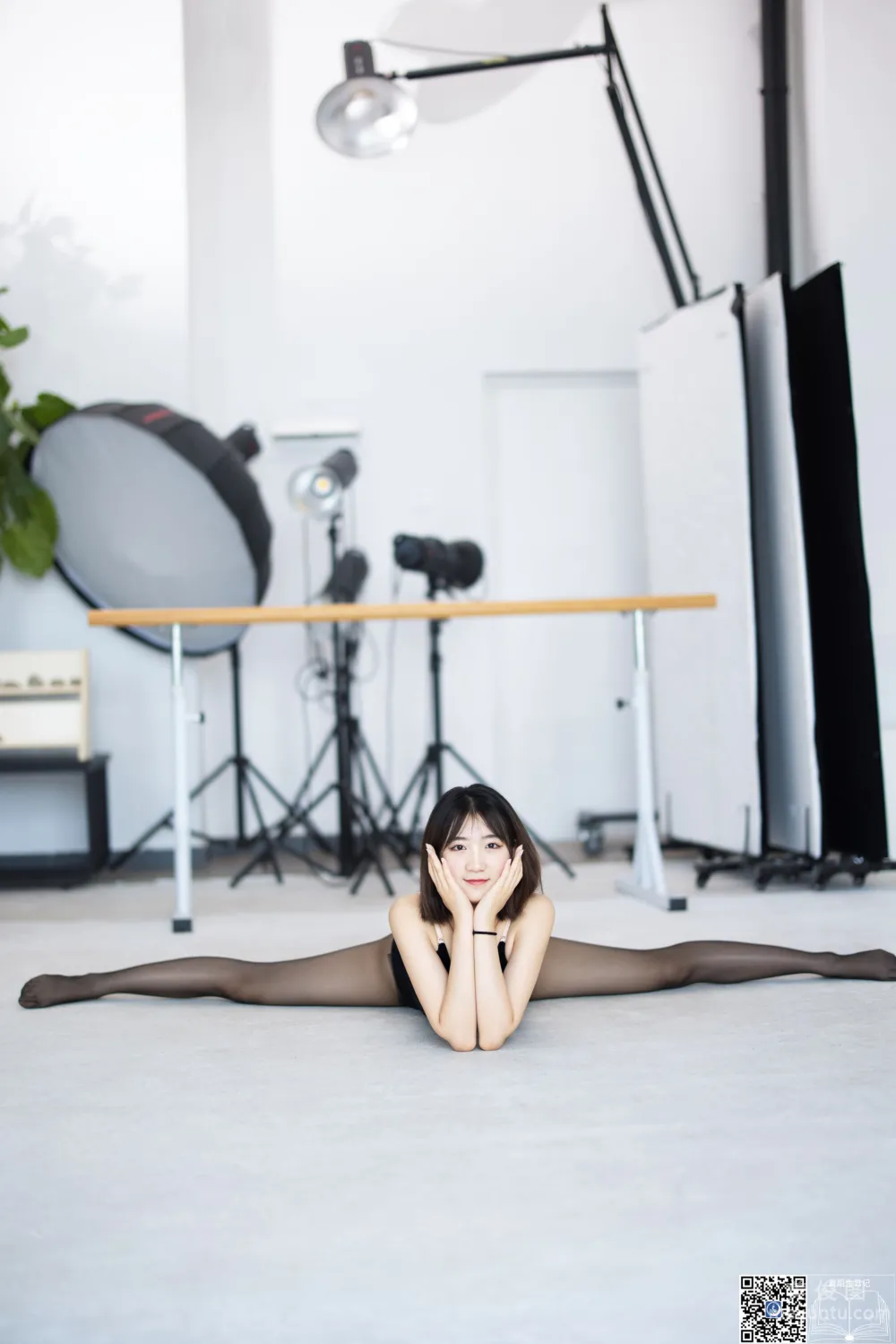 Ling Er: GALLI No. 005 photo 9
