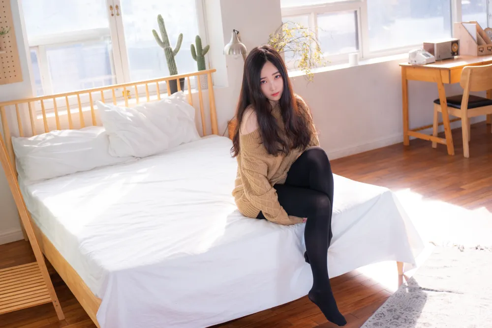 BamBi: Web Idols Vol. 5 photo 1