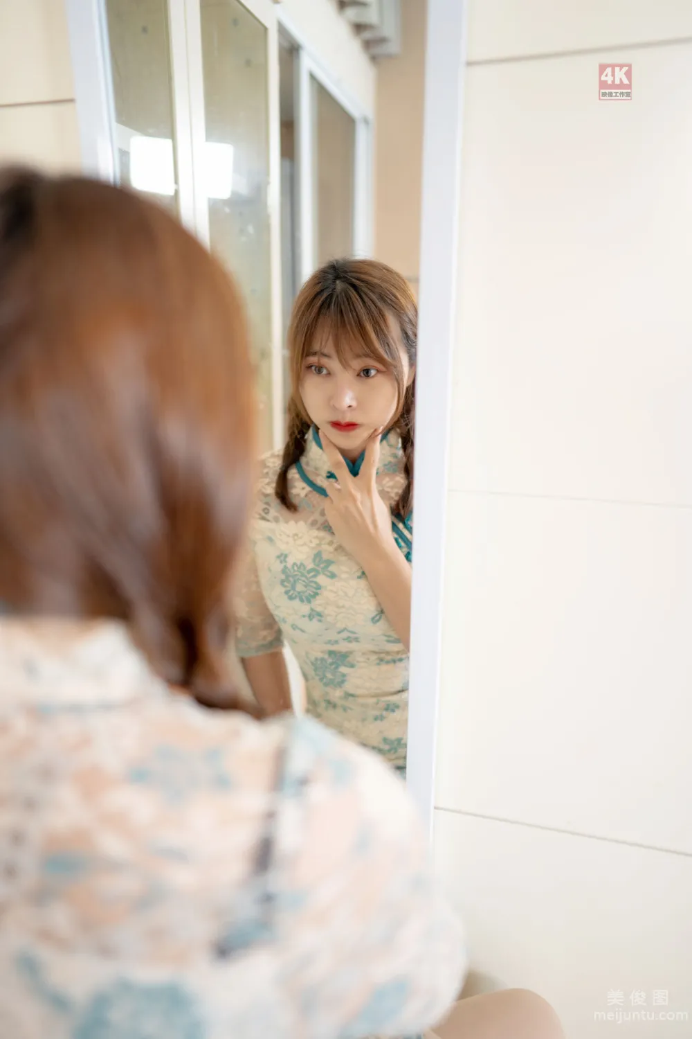 [丽柜Ligui] Model 奈奈 《民国风旗袍小短发》  写真套图25