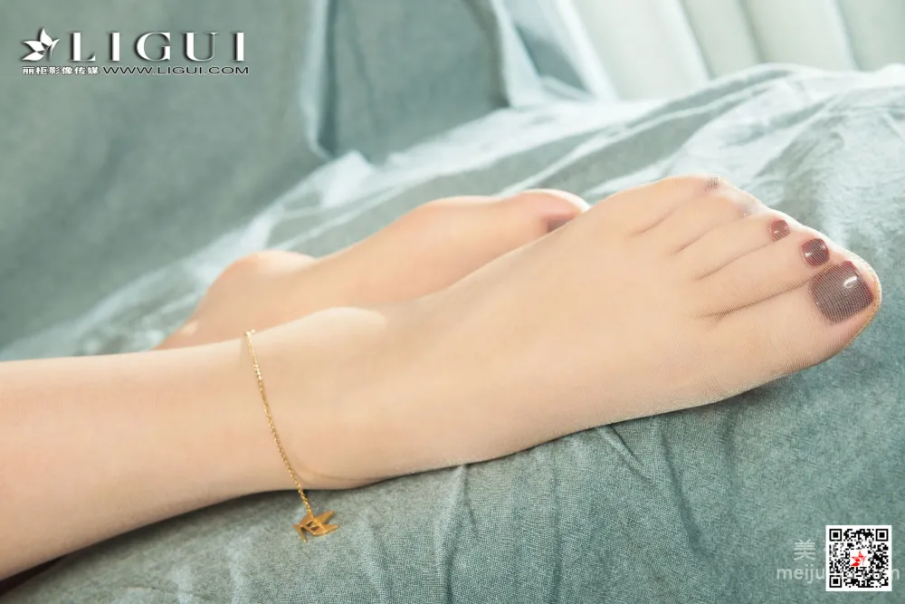 Deng Deng: Ligui Model photo 23