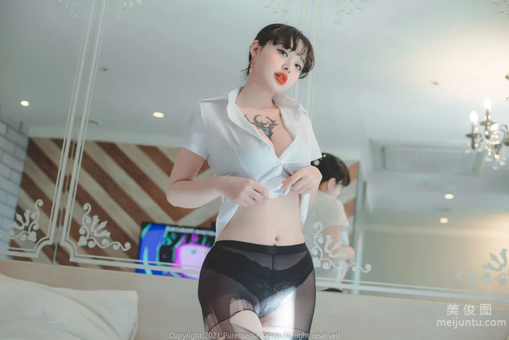 [PURE MEDIA] Vol.081 - Seolhwa - Black Stockings and Curves Temptation photo 25