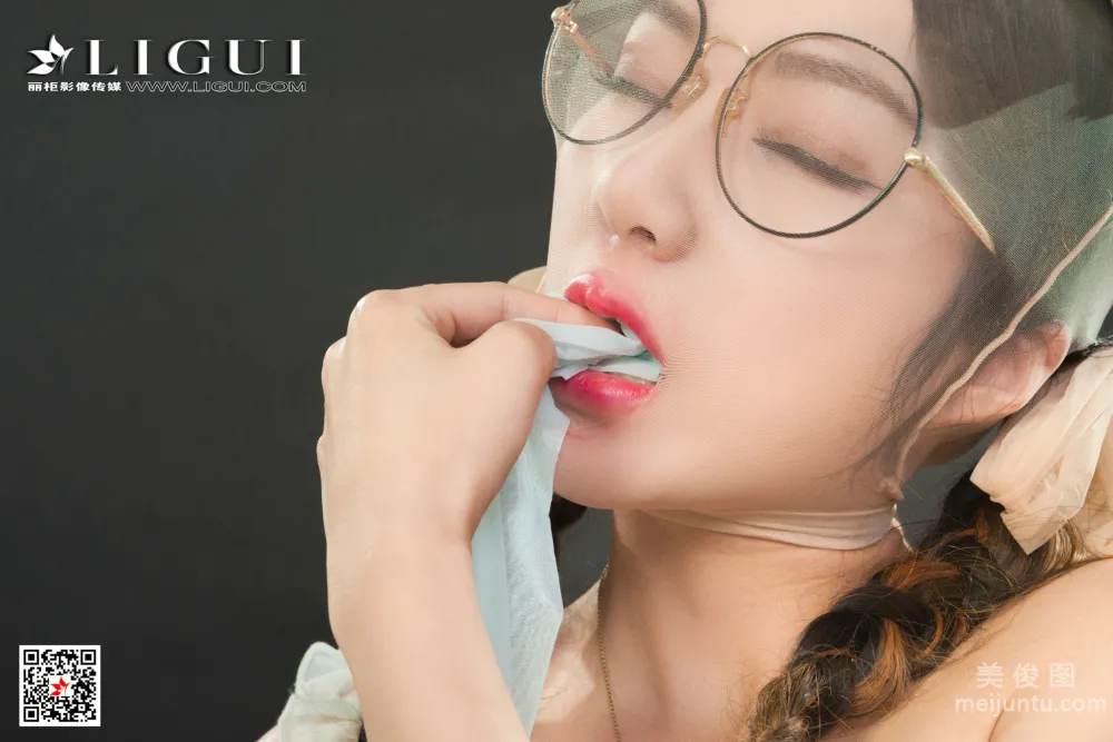 Xi Xi: Ligui Model photo 60