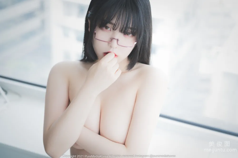 [PURE MEDIA] Vol.076 - Song Hana - Sexy Uniform Temptation photo 68