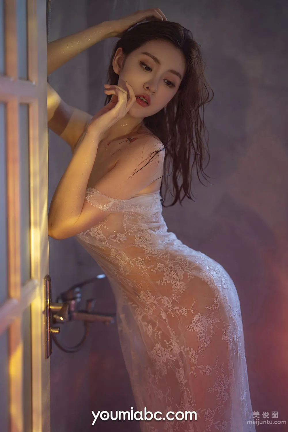 [YouMi] Shen Mengyao - Bathroom Spring photo 10